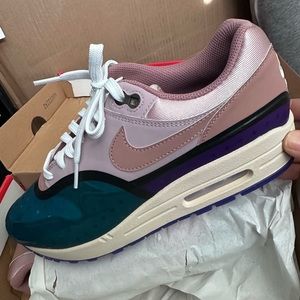 Women Nike Air Max 1 PRM
